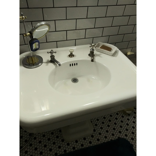 The Ultimate Guide to Preparing Your Bathroom for Refinishing